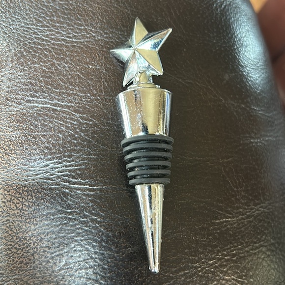 Set of 2 silver wine stoppers - Picture 3 of 4